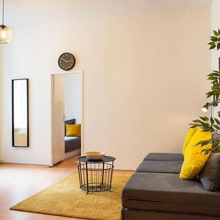 Amazing Apartment 1Br For 7 @Mauerpark Pberg Berlín Exterior foto