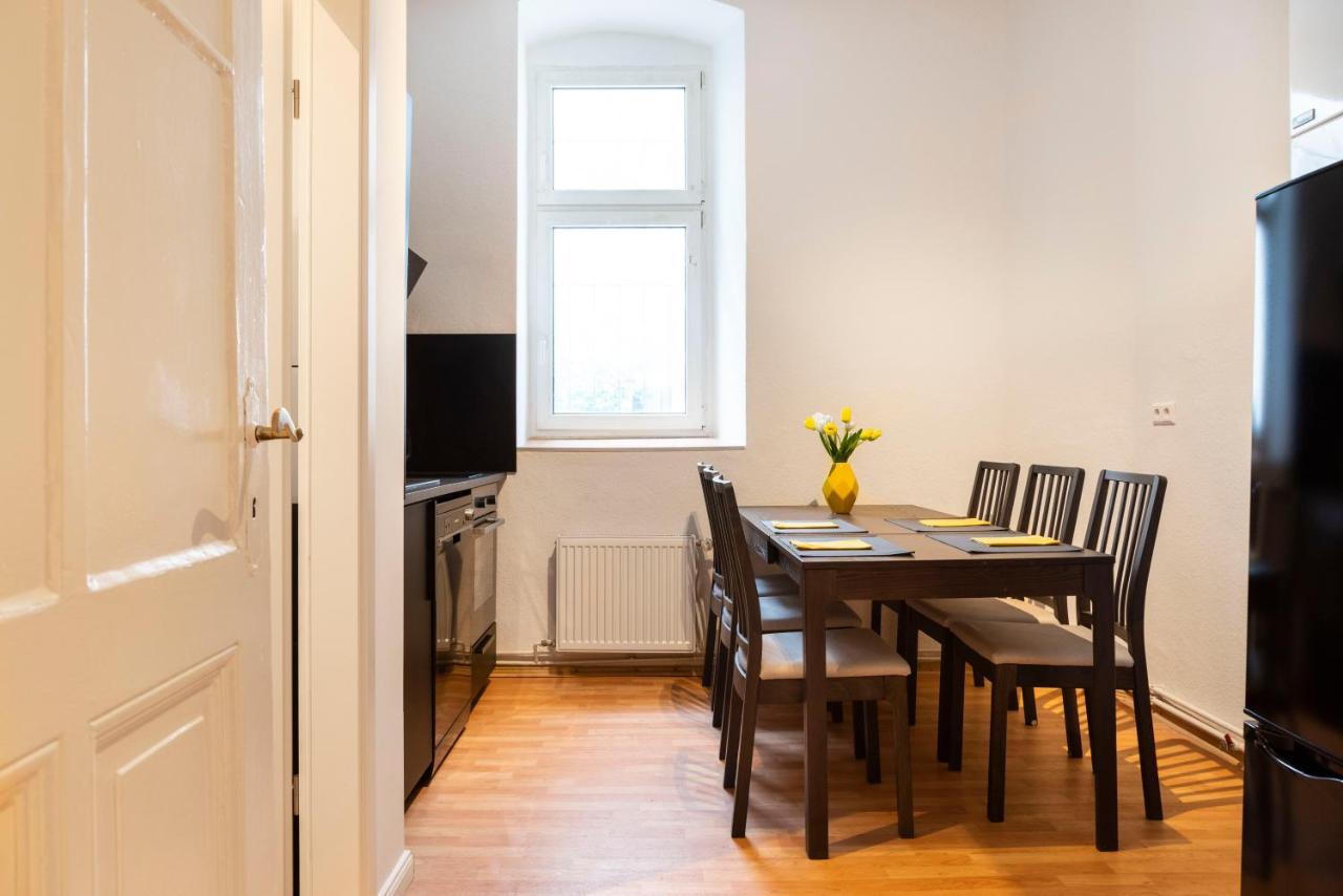 Amazing Apartment 1Br For 7 @Mauerpark Pberg Berlín Exterior foto